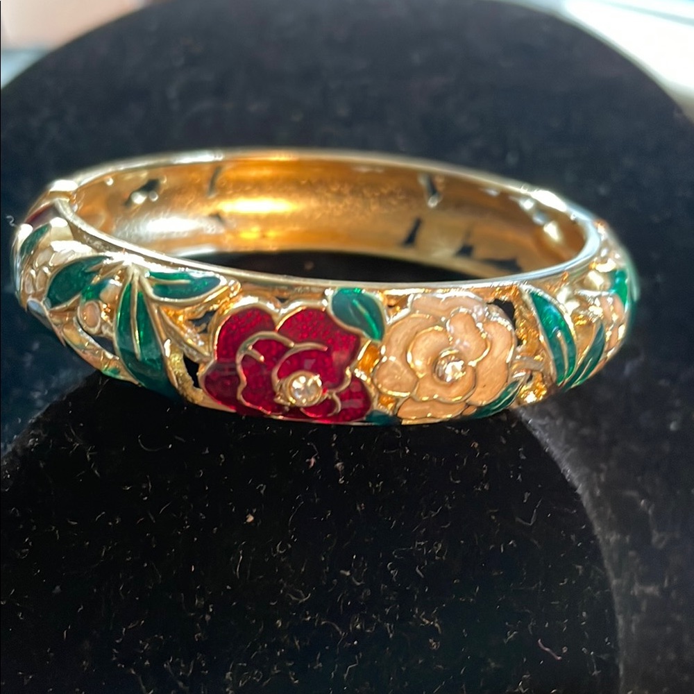 U Joy Floral Gold tone enamel Bangle Bracelet crystals hinged 2.5 inch diameter